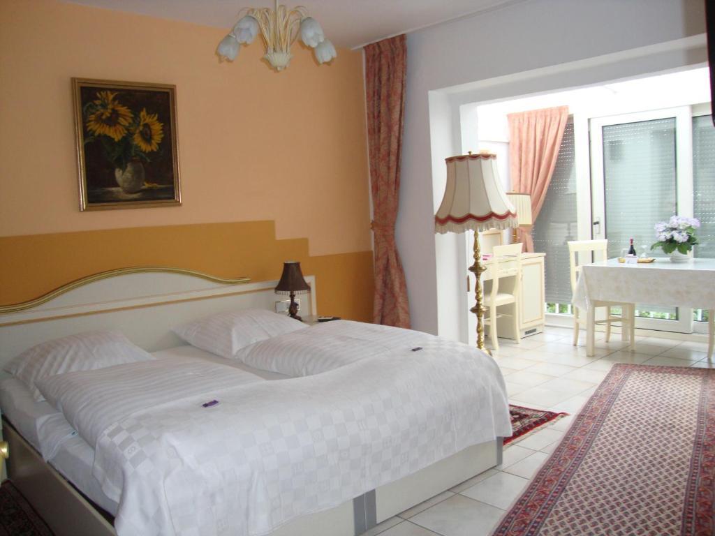 Haus Mooren, Hotel Garni Düsseldorf Cameră foto